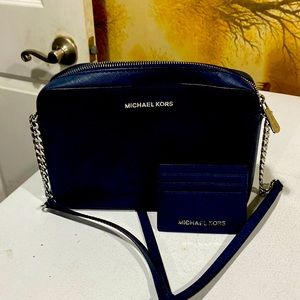 Authentic Michael Kors Purse with credit card holder